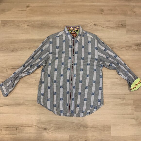 Robert Graham Luxury Men's Button up Shirt Size XL w/Flip Cuff and fun pattern - Picture 1 of 8
